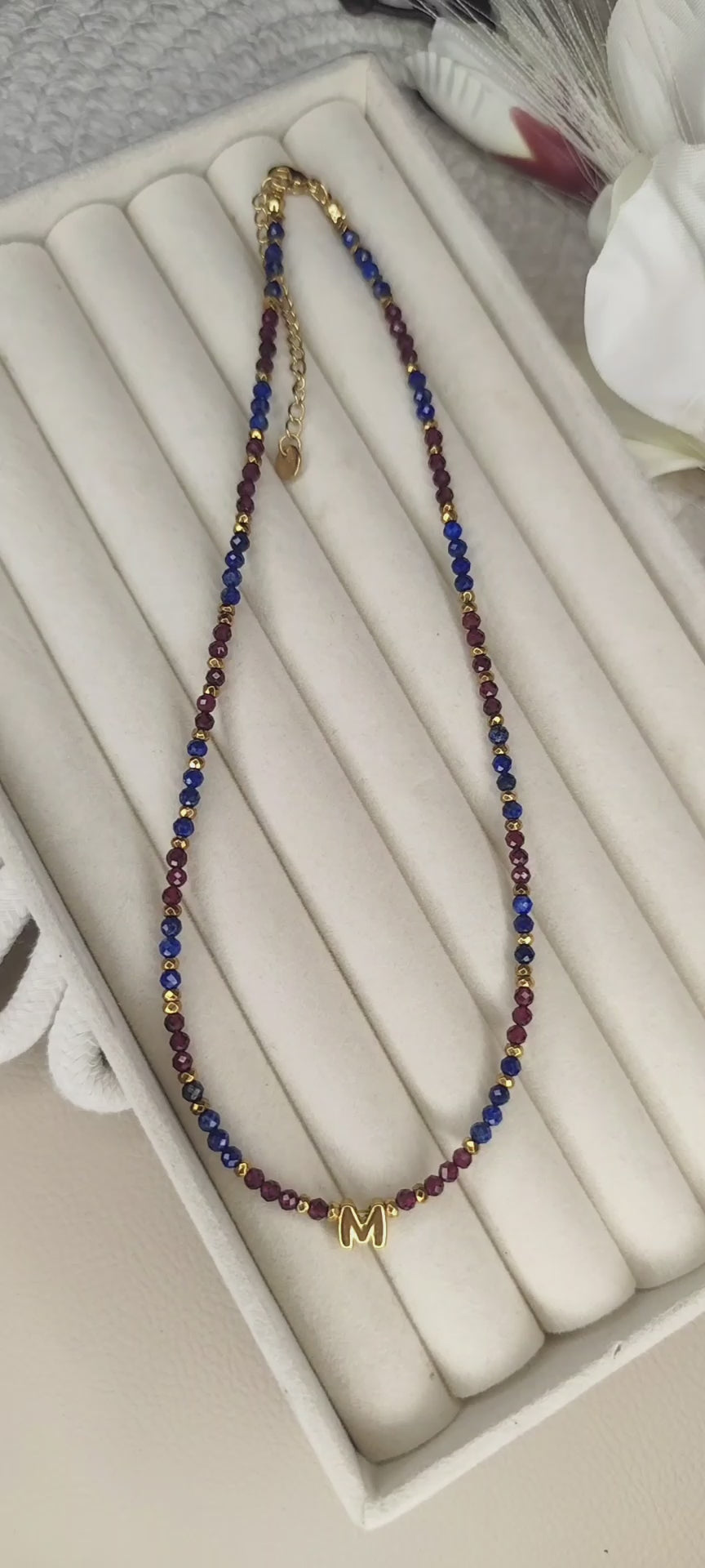 Lapis Lazuli i Granat z Literką M