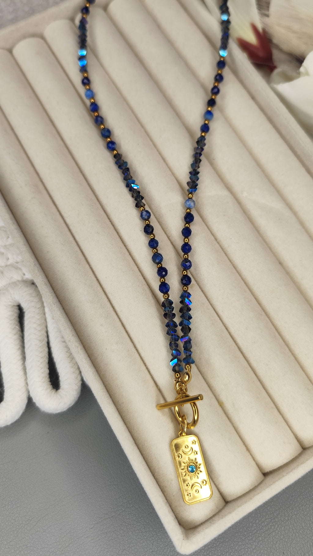 Lapis Lazuli i kryształki Blue Sky