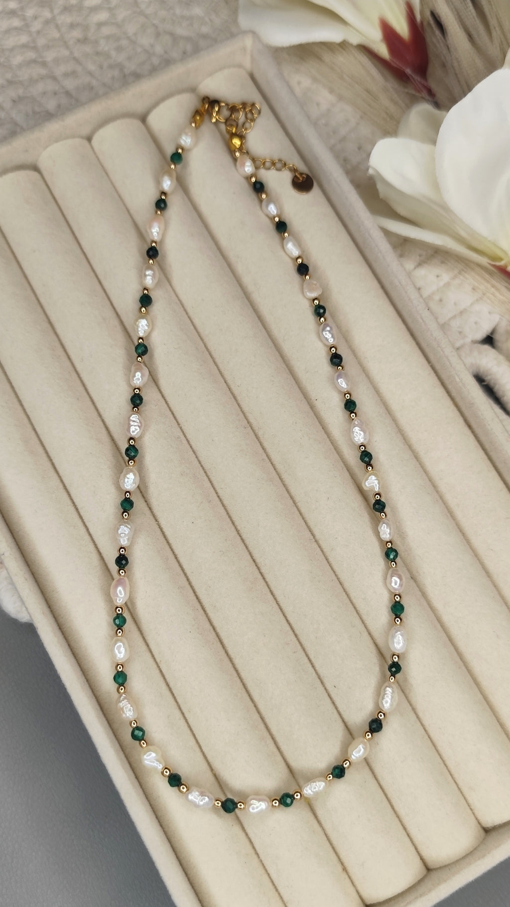 Perłowo- Zielona Elegancja 💚