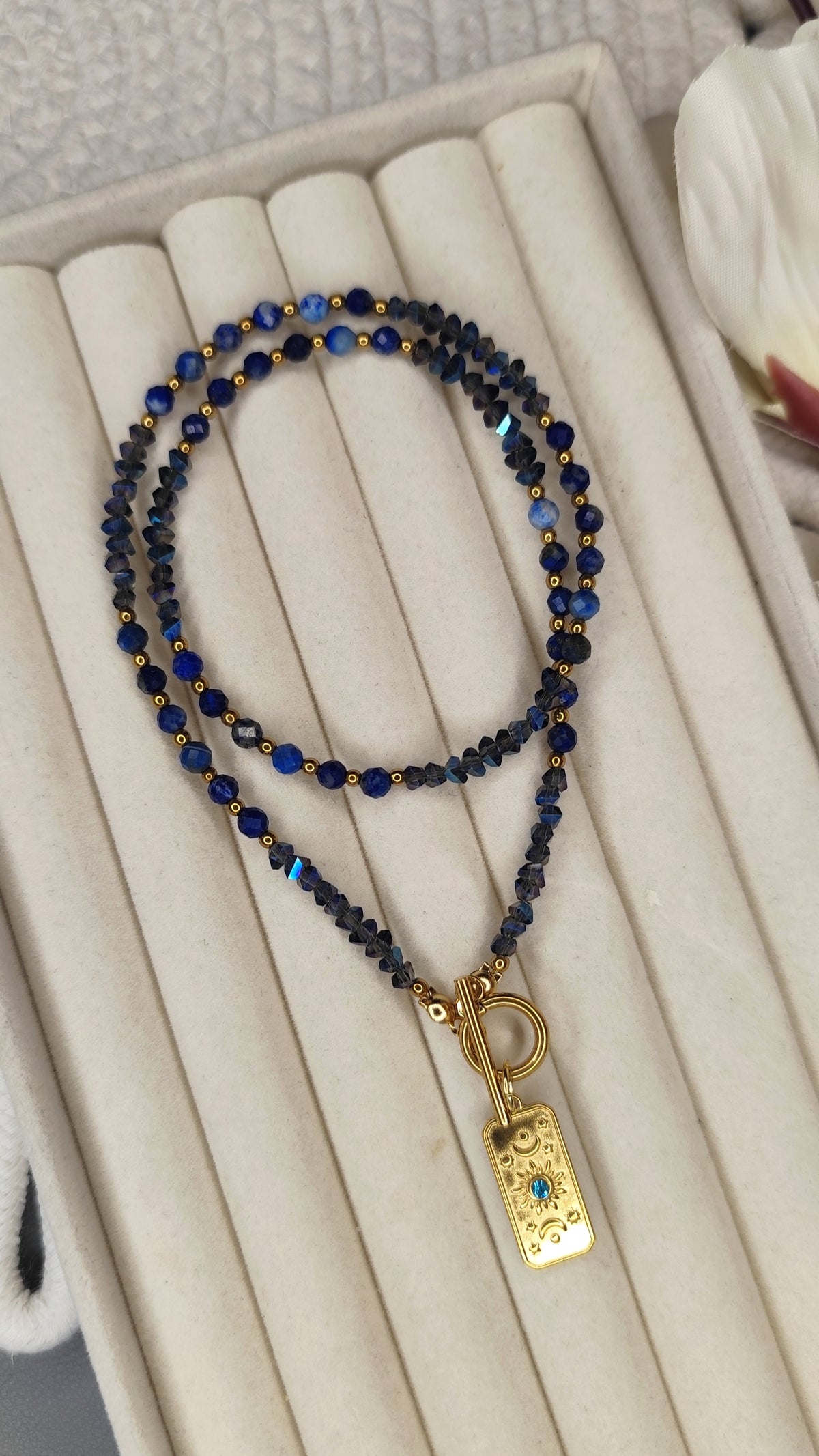 Lapis Lazuli i kryształki Blue Sky