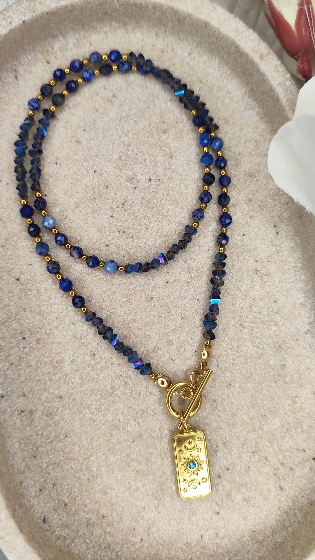 Lapis Lazuli i kryształki Blue Sky